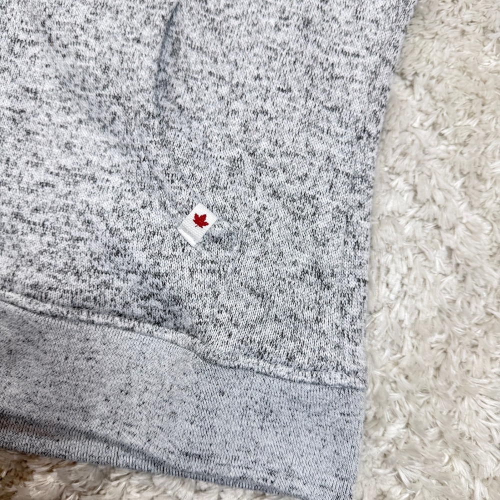 Canadiana Hoodie Womens Large Full Zip Canada Patch Gray Maple Leaf Cozy - Picture 6 of 11